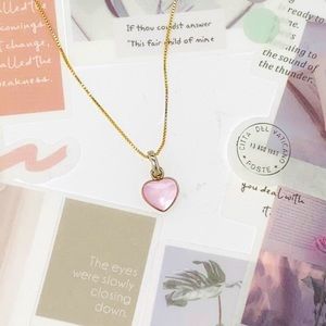 Heart pendant W/ chain mother of pearl